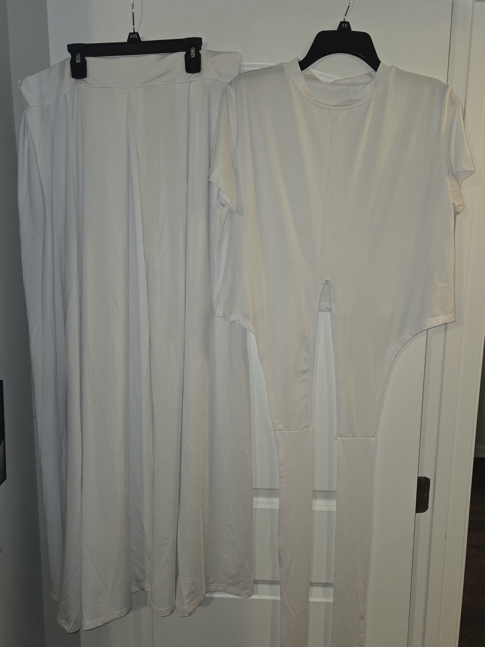 White Two-Piece Set - Skirt With Crop Top that Tie